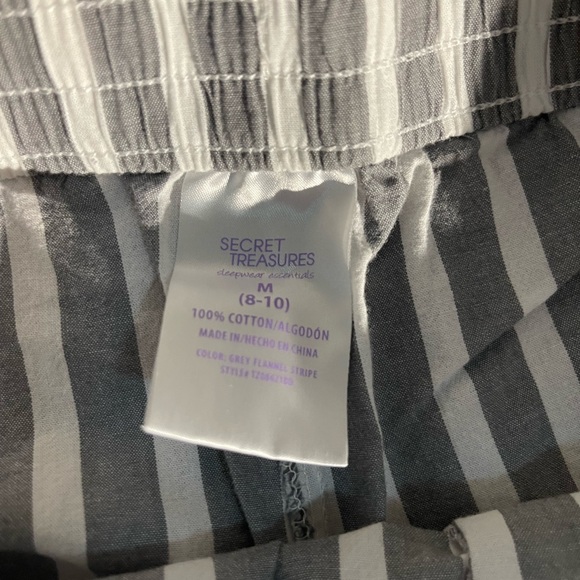 Secret Treasures Gray and White Striped Lounge Shorts - Picture 5 of 6